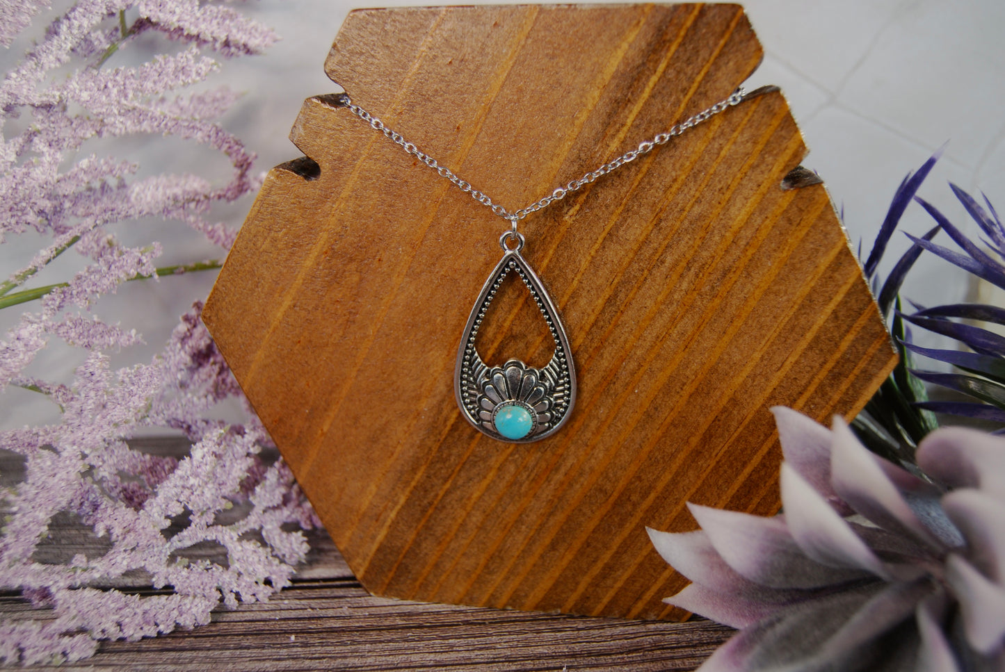 Metal Teardrop Turquoise Pendant Necklace