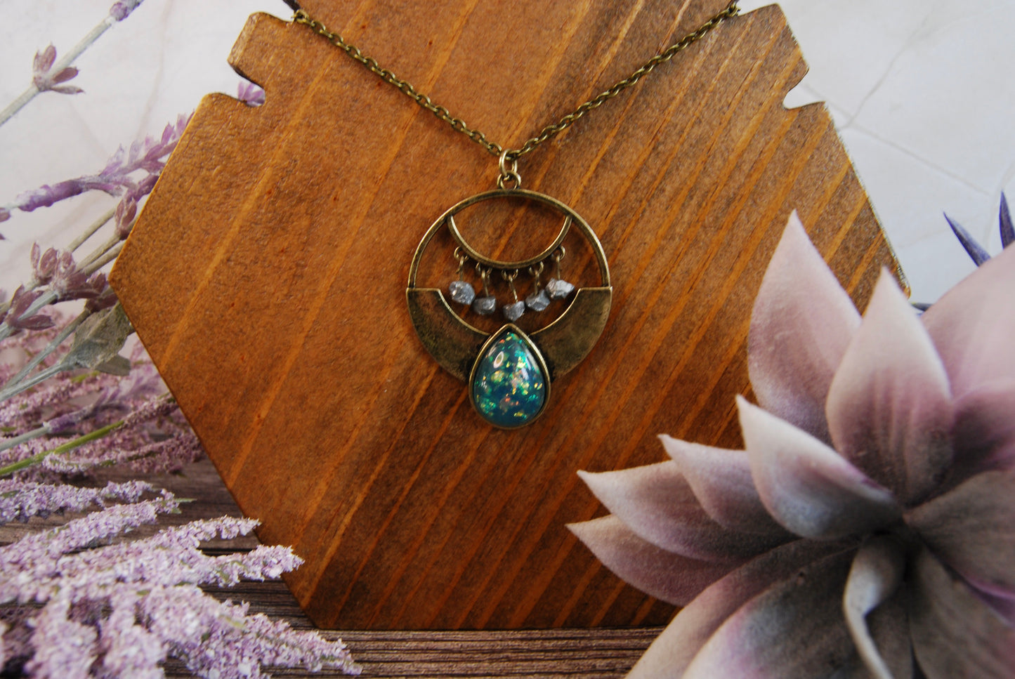 Teal Teardrop Antique Gold Circle Pendant Necklace