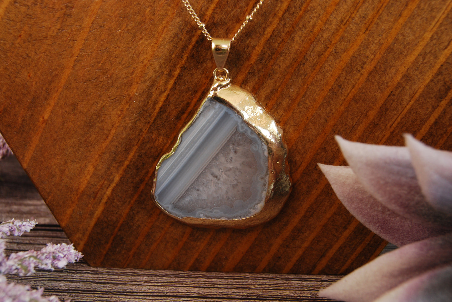 One Geode Pendant Necklace with Gold Chain