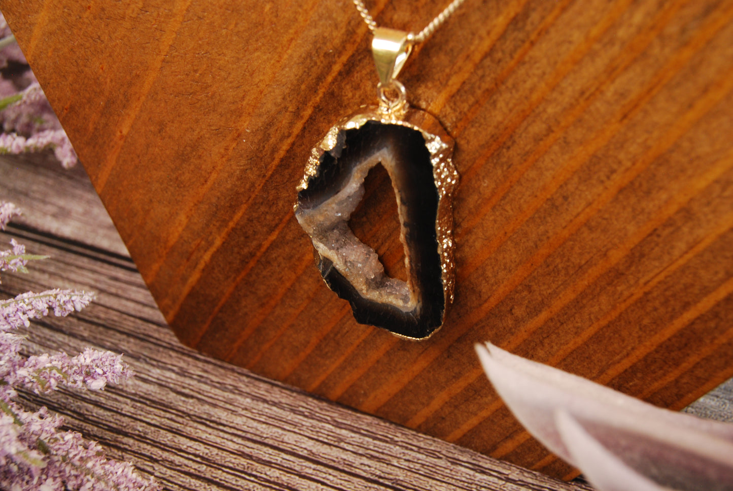 One Geode Pendant Necklace with Gold Chain