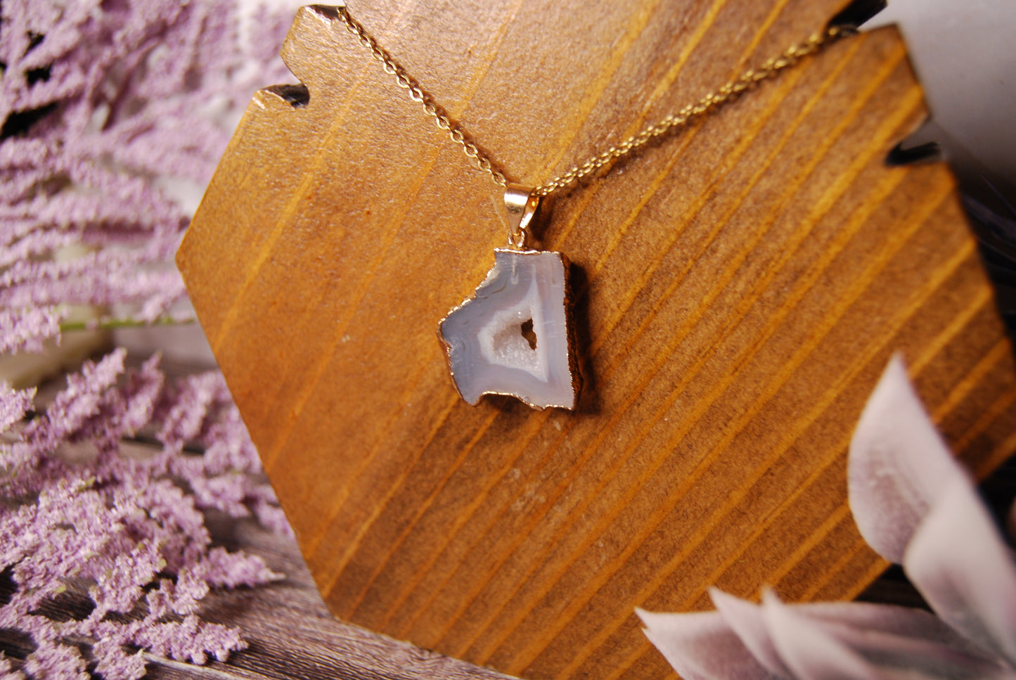 Agate Geode Pendant Necklace