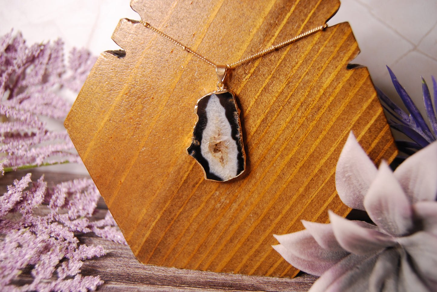 Window Agate Geode Pendant Necklace